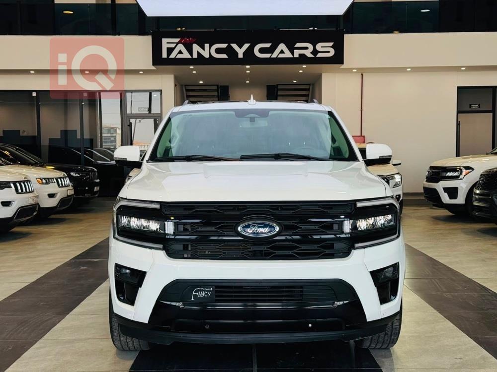 https://cdn.iqcars.io4610881a-a7cc-4dc7-9326-5eab0695af25_0.jpg